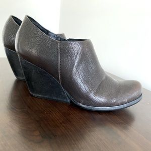 Kork-Ease Leather Wedges
